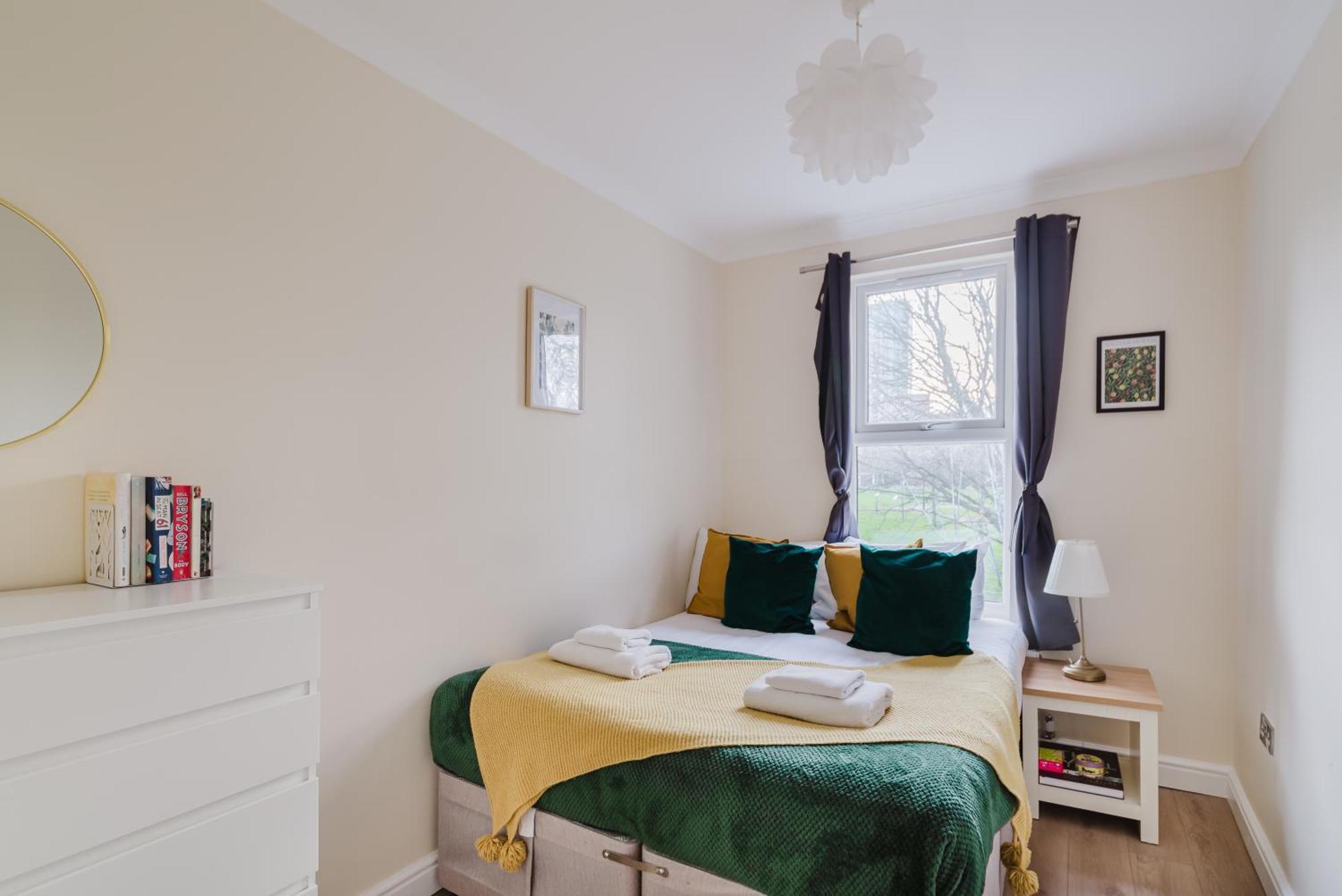 Modern Cosy Corner Flat 3 Bed And Loft Sleep 7 People Apartamento Londres Exterior foto